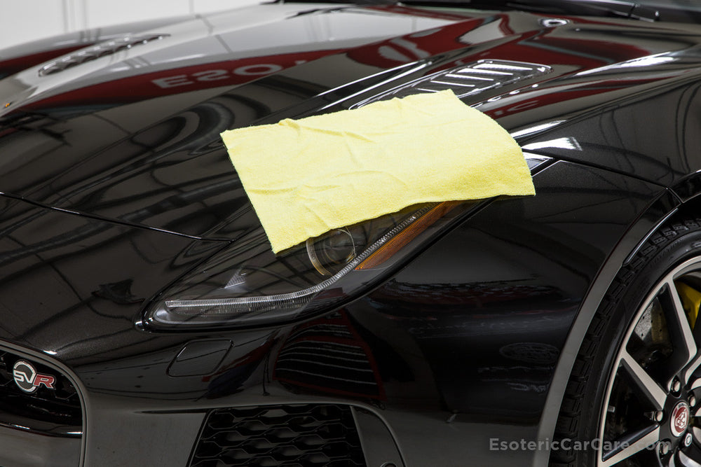 All-purpose towel great for removing coatings and other detailing duties. The Rag Company Edgeless 300 Microfiber Towel.